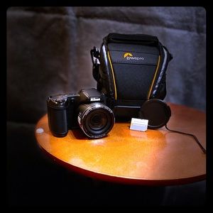 Nikon coolpix l320 camera